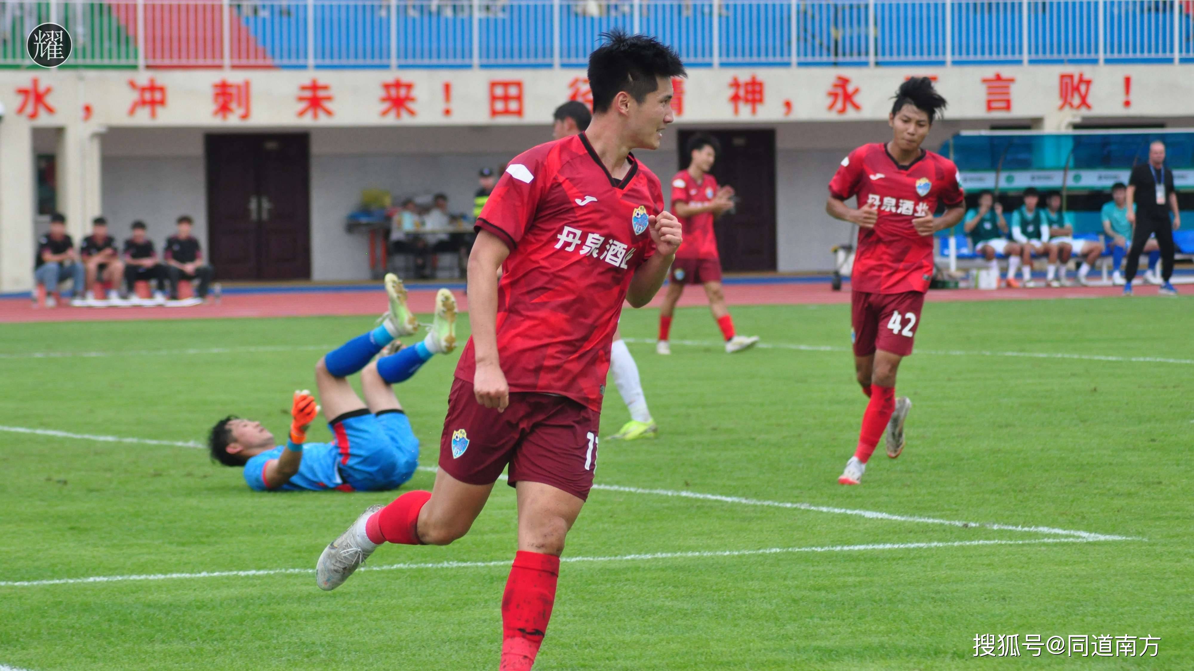 世俱杯分组-包含费尔南多继续高效发挥，球队迎来胜利的词条