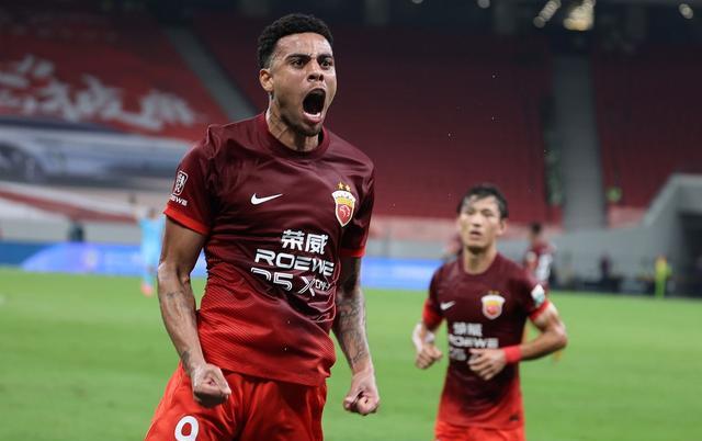 世俱杯冠军-上海申花队新引援助力球队卫冕冠军