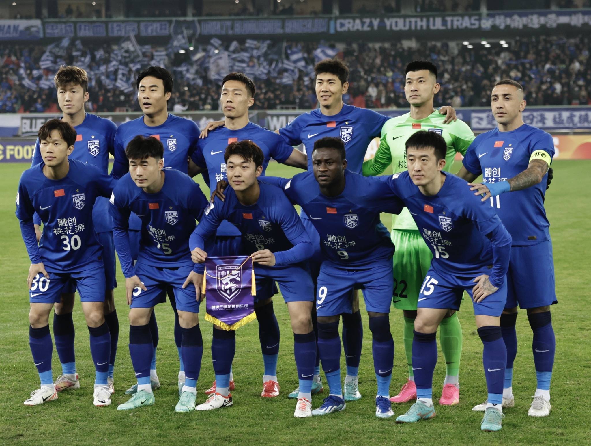 上海申花队新引援助力球队卫冕冠军