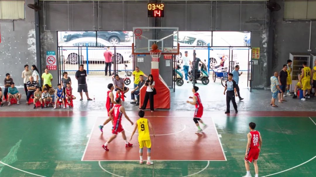 关于东亚篮球锦标赛吸引众多球迷，场场精彩纷呈的信息