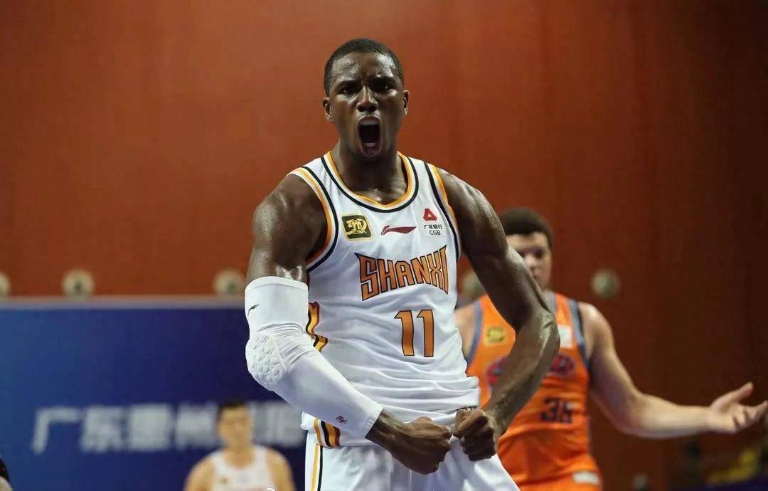 山东队客场不敌广厦队，遭遇系列赛开门黑的简单介绍