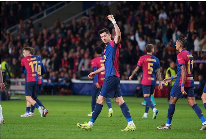 包含巴黎圣日耳曼火线进攻皇马，法国豪门之战壮举的词条