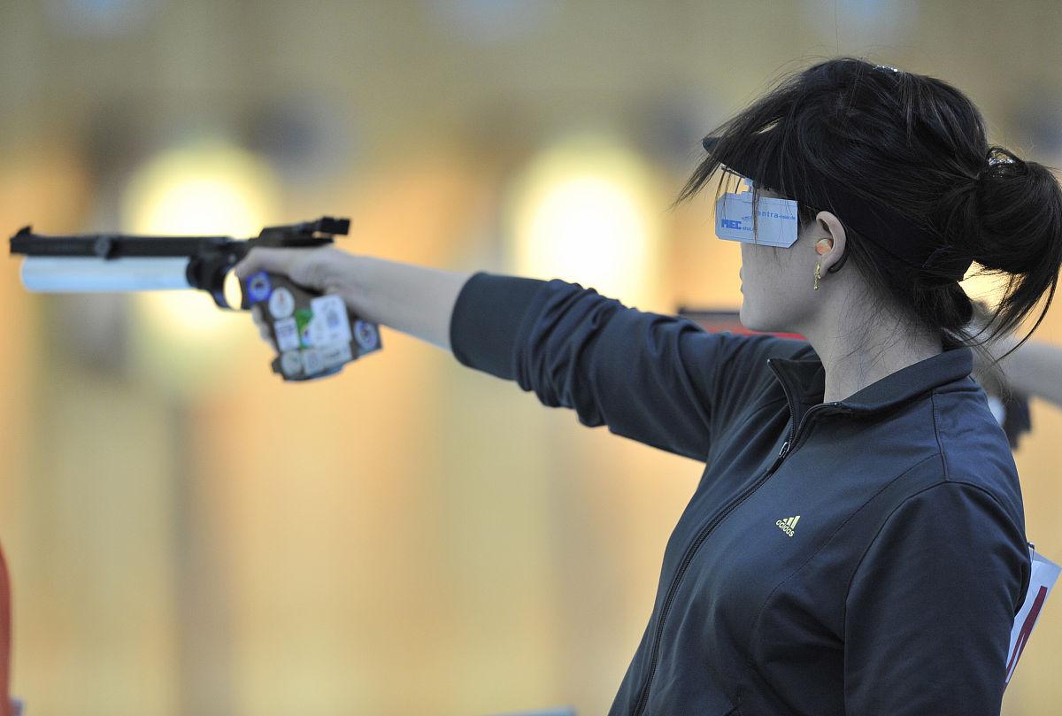 德国射击选手表现出色，名列前茅