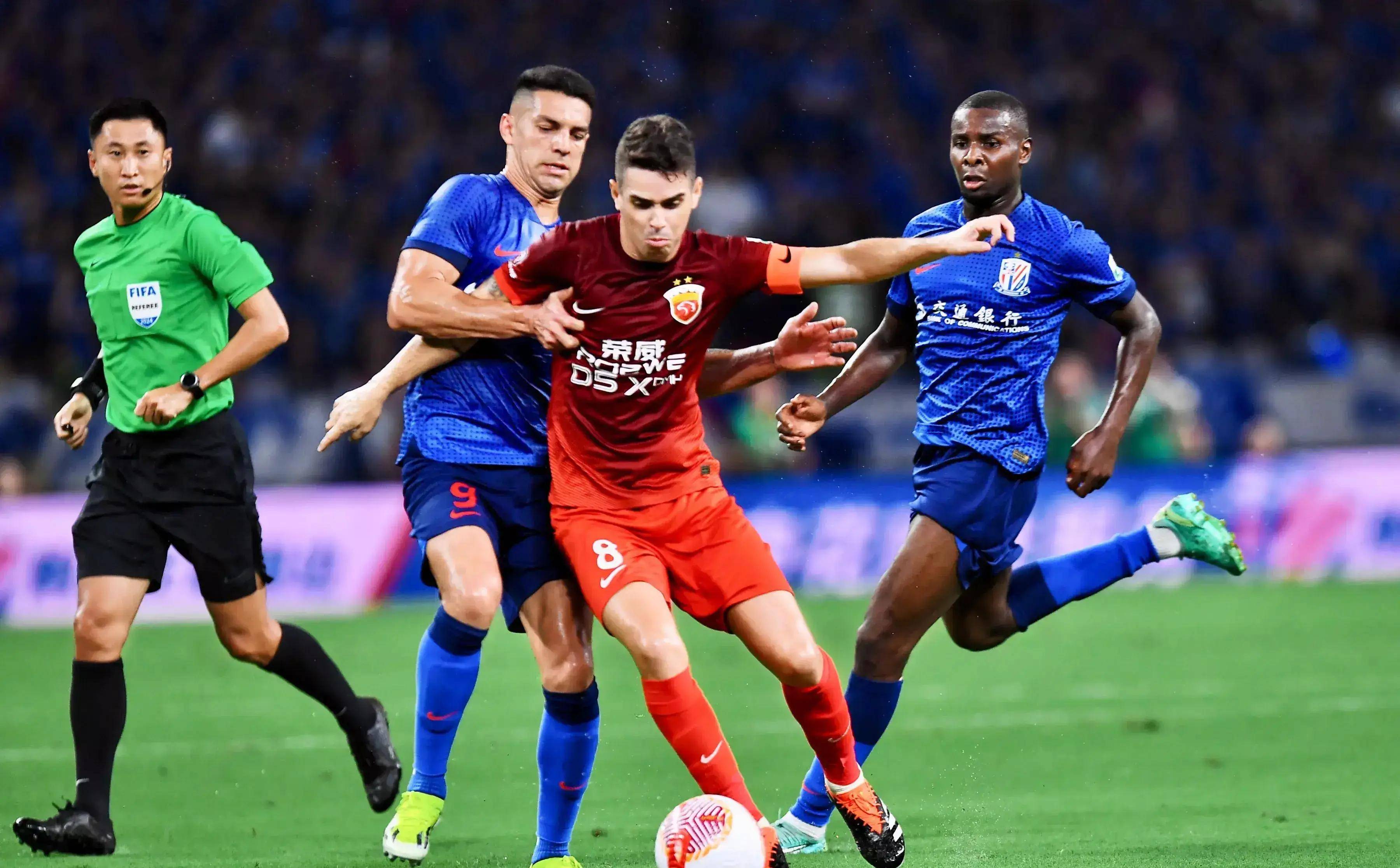 世俱杯直播-关于广州恒大取得四连胜，稳坐领先位置的信息