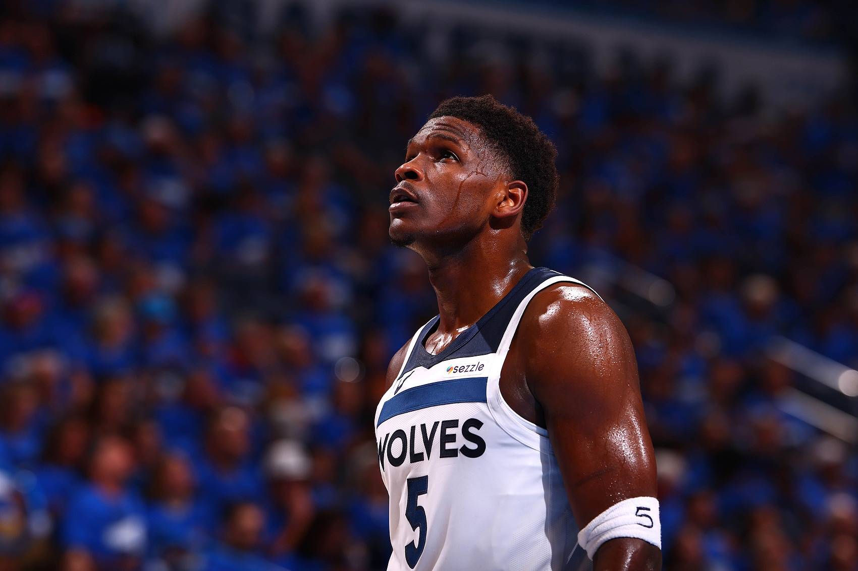 世俱杯赛程-森林狼击败太阳，唐斯双20数据稳定