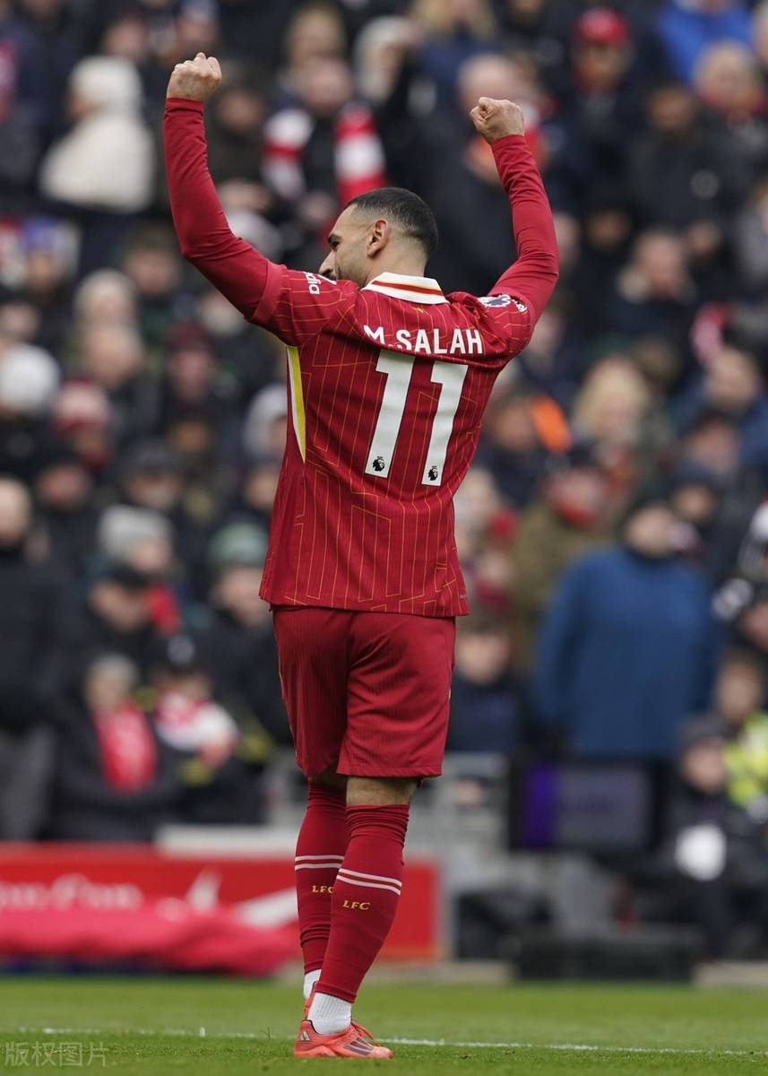 包含利物浦备战欧冠半决赛，红军雄心勃勃的词条