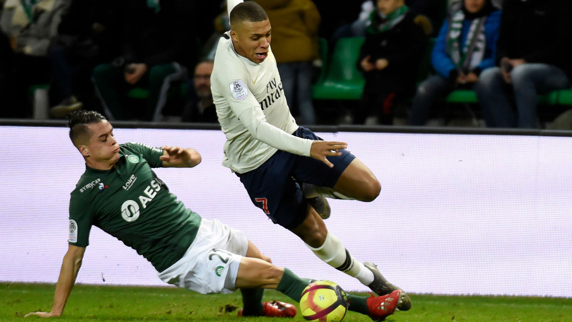 圣埃蒂安引援抽风，欧冠梦碎？的简单介绍