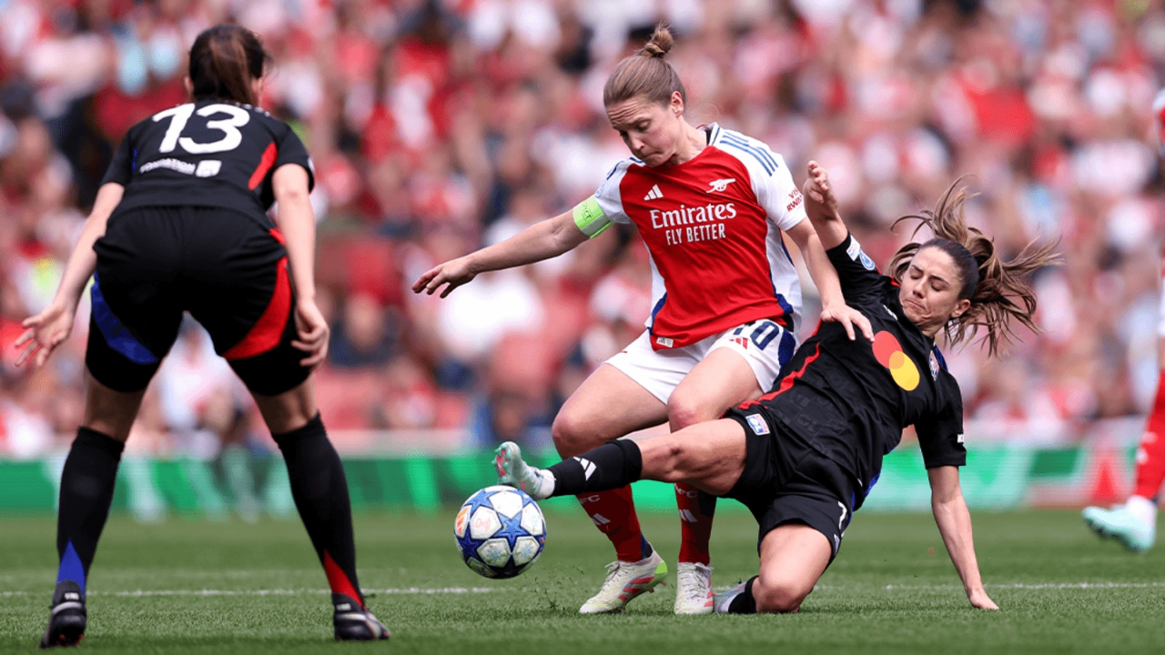 荷兰女足队员表现出色，轻松打进比赛半决赛