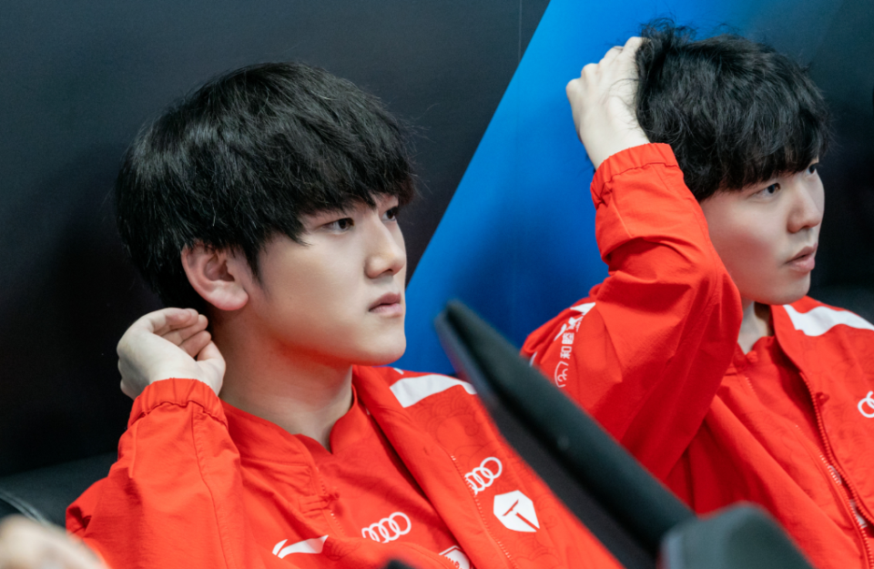 世俱杯参赛资格-DK力克BLG，Crisp打出惊人五杀激烈交锋全球总决赛，留下经典瞬间