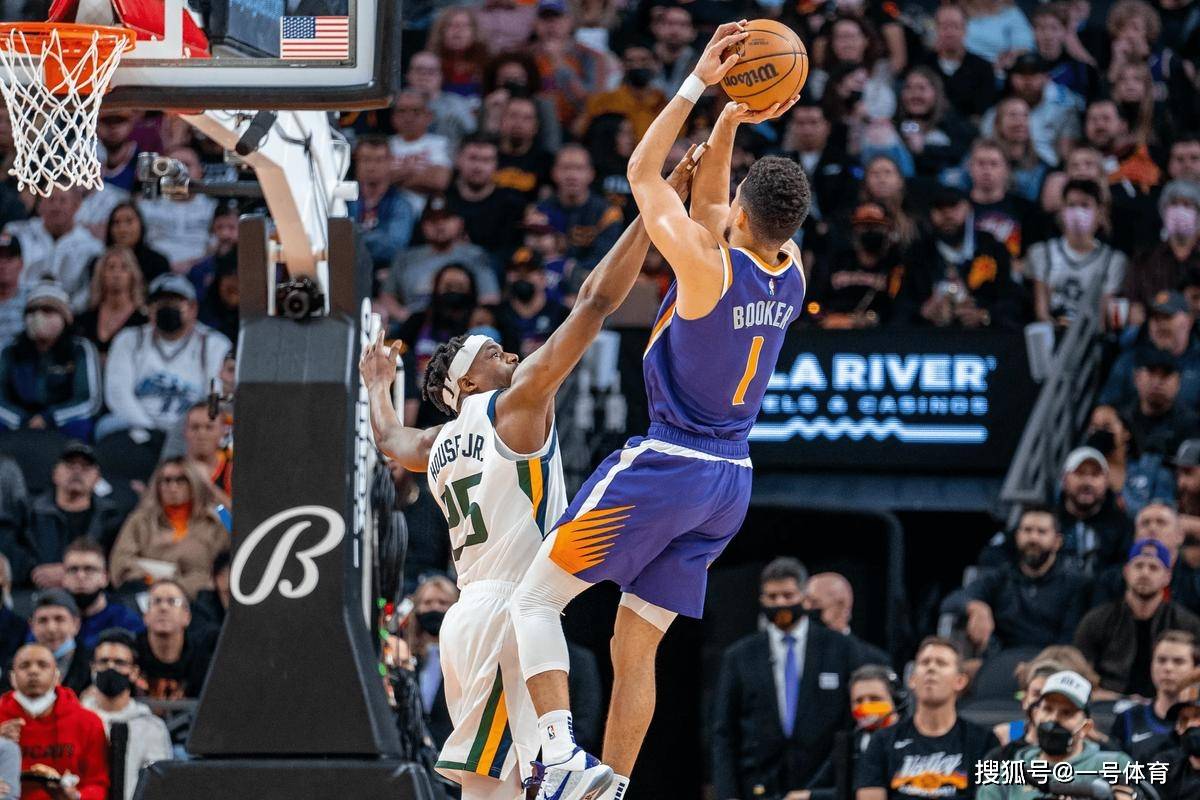 布克突破30分，太阳力擒湖人的简单介绍
