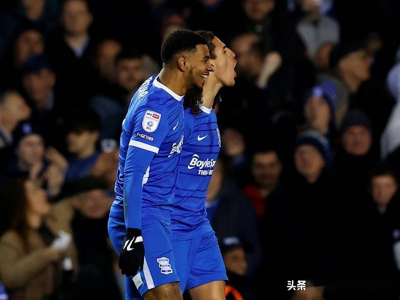 世俱杯官网-热那亚客场抢分，保级艰难路途渐见曙光