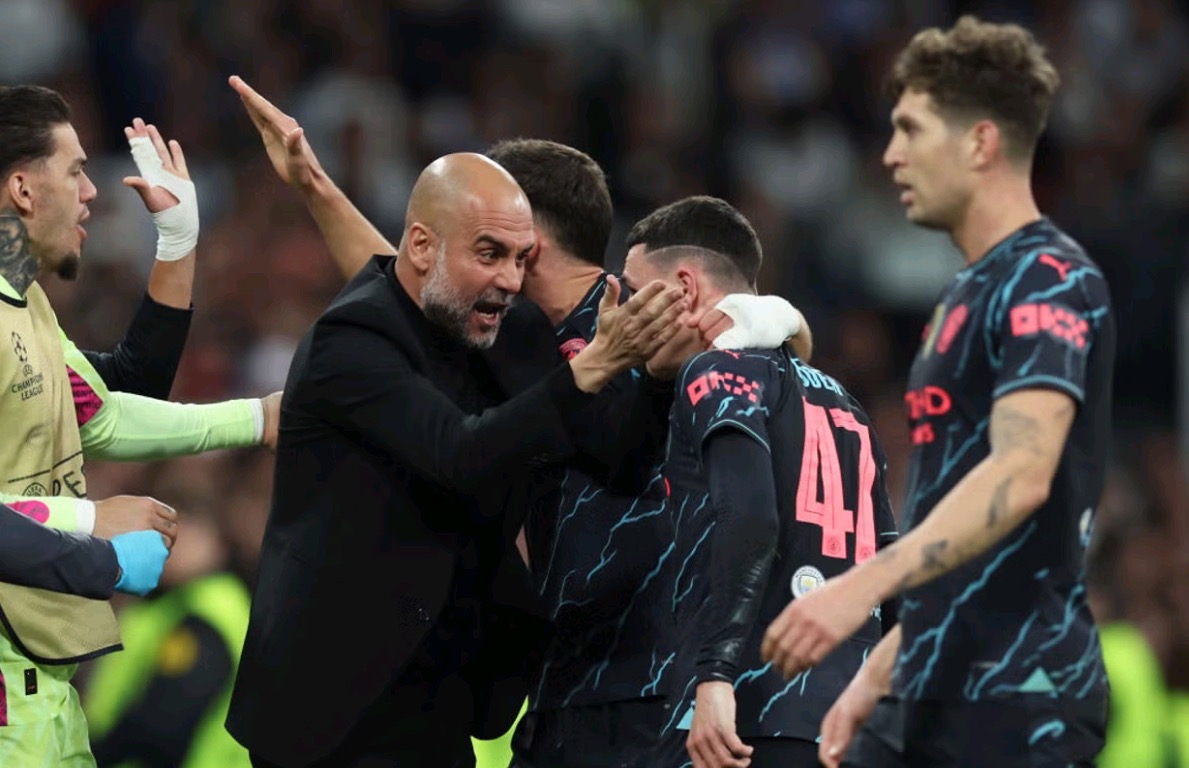 世俱杯-英格兰足球队赢得关键战役，深受球迷敬爱