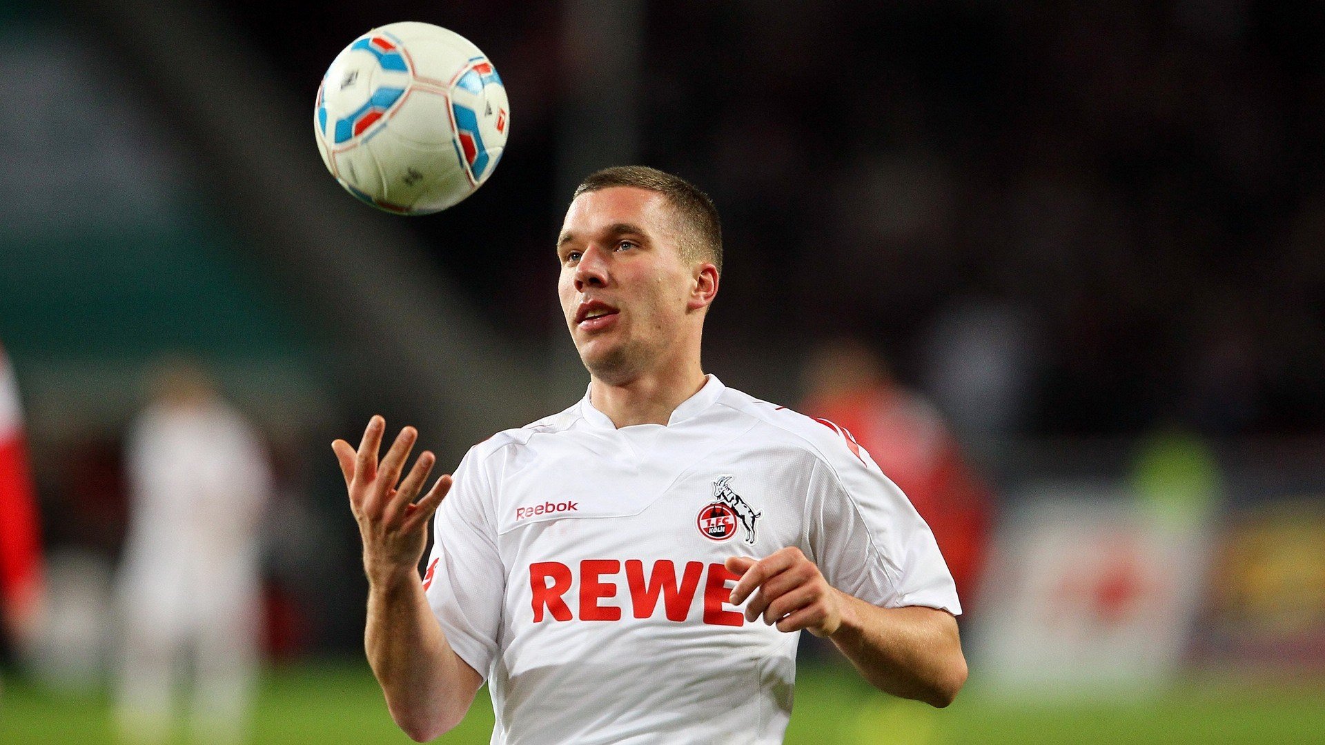 世俱杯2025-布伦森化身胜负手定乾坤，浙江队团队协作收割太阳之光